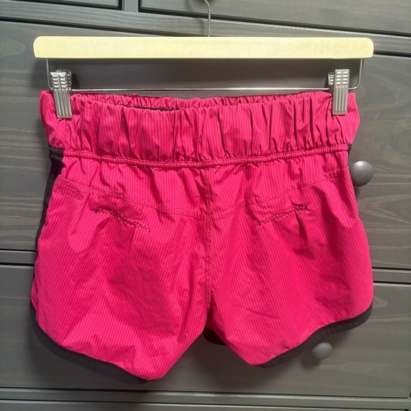 Lululemon Shorts - Picture 3 of 5